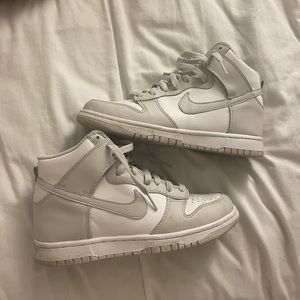 Nike dunk highs vast grey